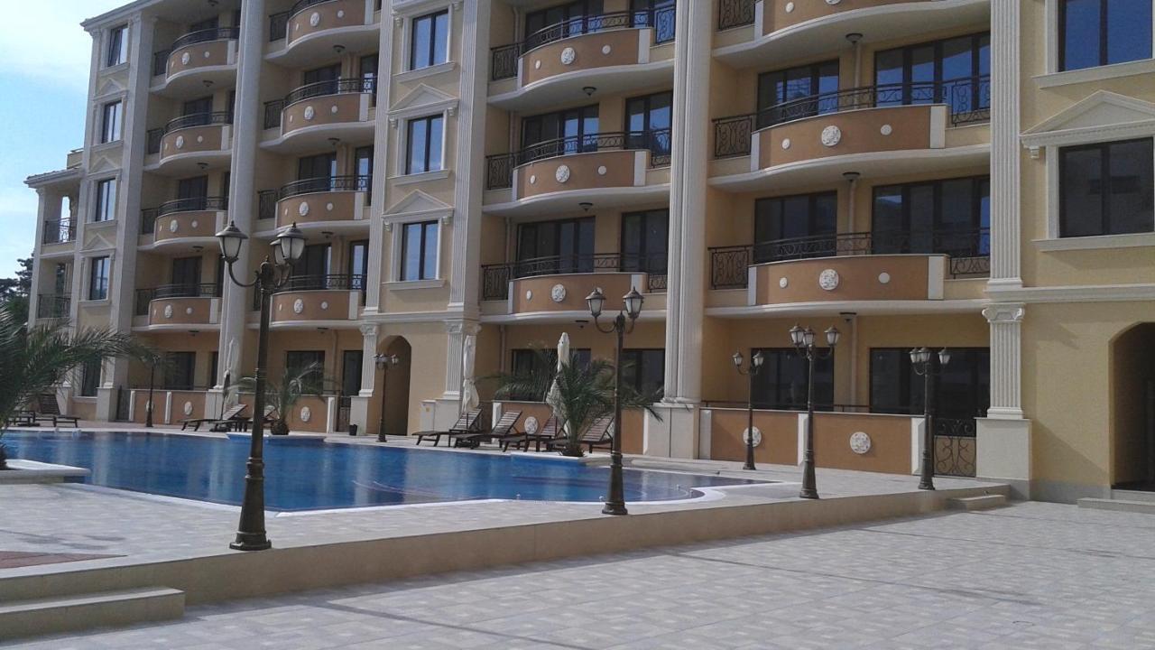Flora Beach Private Aparthotel Pomorie Eksteriør bilde